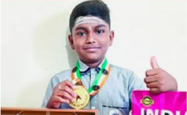 Koppal: Class 4 student enters India Book of Records for solving India map puzzle blindfolded