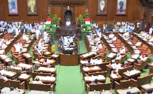 Cong accuses Guv of ''disrespecting'' Constitution, national anthem; BJP seeks action against MLAs