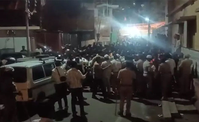 Tension during Shivaji Jayanti procession in Karnataka's Bagalkote, prohibitory orders imposed