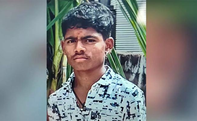 16-year-old boy in Bidar hangs himself to death in hostel room; reason to be ascertained