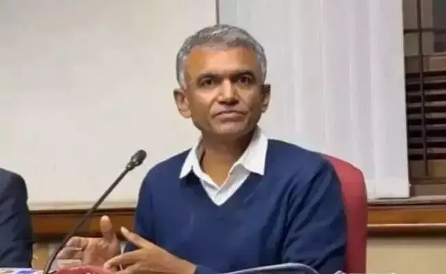 Karnataka minister warns of criminal proceedings against those involved in land scam