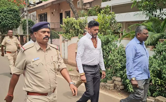 Belagavi: Owner of Shivam Associates held for running illegal investment scheme