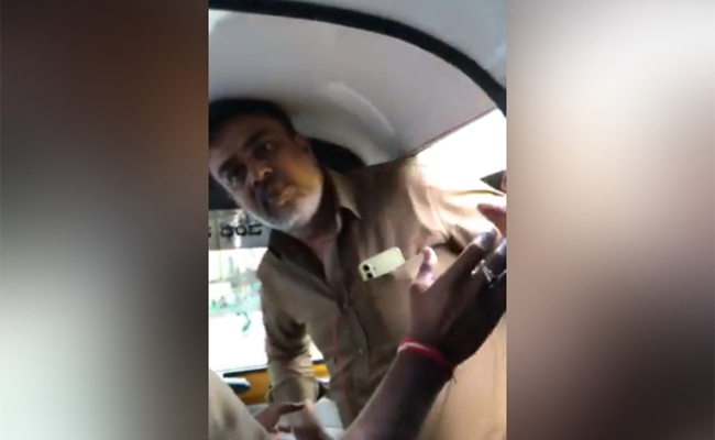 Bengaluru auto driver denies slapping woman passenger, expresses regret