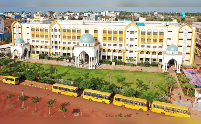 Shaheen Group announces free education for SSLC toppers scoring 95% and above