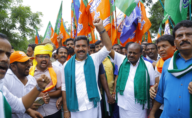 Clamour for CM Siddaramaiah’s resignation continues on day 5 of opposition protest march