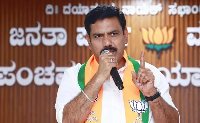 BJP chief Vijayendra hails ED probe in MUDA case