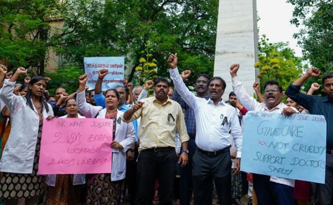 TN doctors protest over assault on Chennai oncologist; Medical services not affected, says official