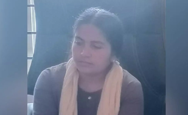 Chikkamagaluru: PDO caught by Lokayukta while allegedly accepting Rs 5,000 bribe