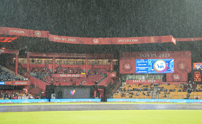 K’taka cabinet approves cricket matches at M. Chinnaswamy stadium: Reports