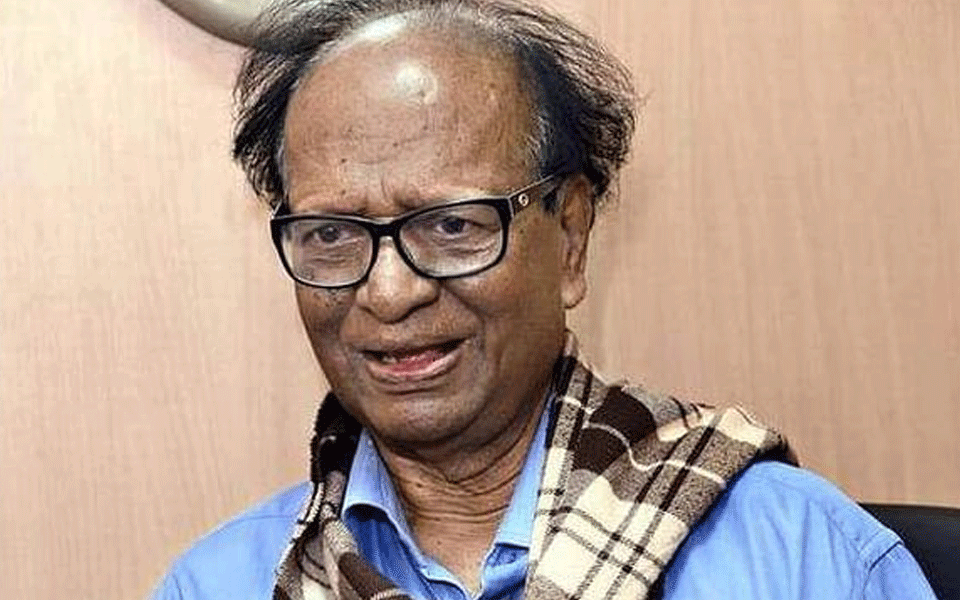 Noted writer, poet Chandrashekhar Patil passes away at 82