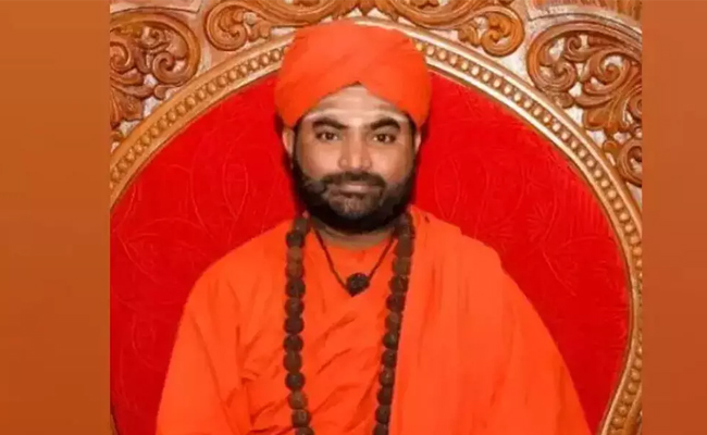 POCSO Act case filed against Harihara Panchamasali Gurupeetha ex-pontiff for sexually harassing boy