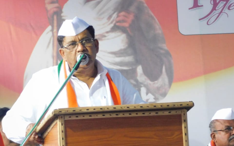 Country will suffer if Modi becomes PM again: DCM Parameshwar