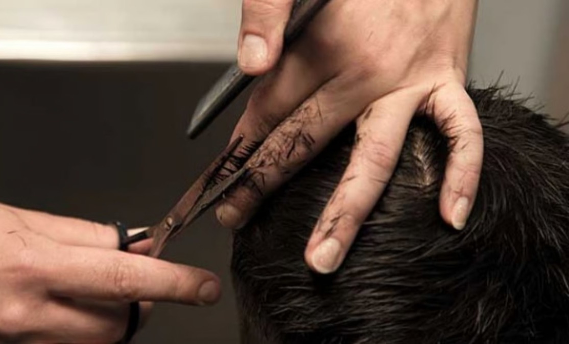 Barber shops shut down in Karnataka’s Koppal village after Dalits request haircuts: Report