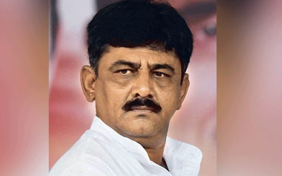 I’ve gifted iPhones to MPs: DK Shivakumar