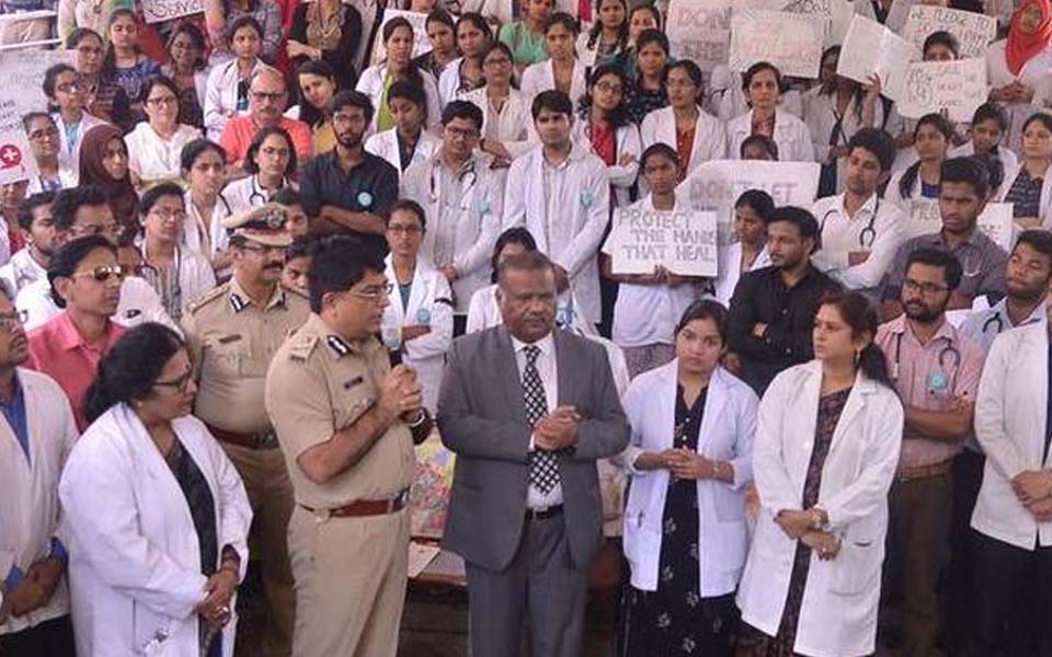 IMA calls off strike as activists surrender in doctor assault Case