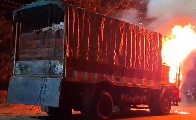 Tension in Ainapur after lorry carrying suspected cow meat set ablaze, seven arrested