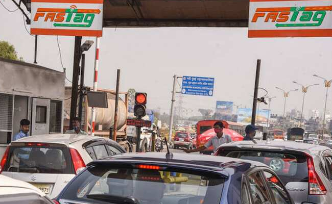 Karnataka collects Rs 11,112.31 crore in toll revenue through FASTag in three years