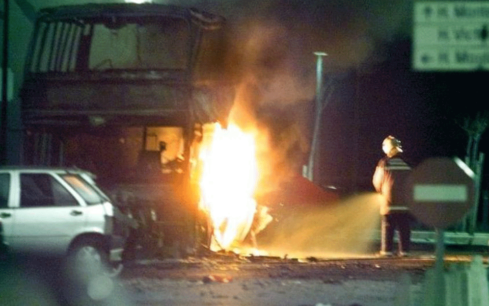 Alert Driver Saves 20 Passengers Before Bus Catches Fire in Bengaluru