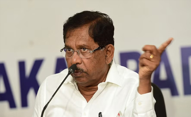 BJP using Waqf issue as "political weapon": Karnataka Home Minister Parameshwara