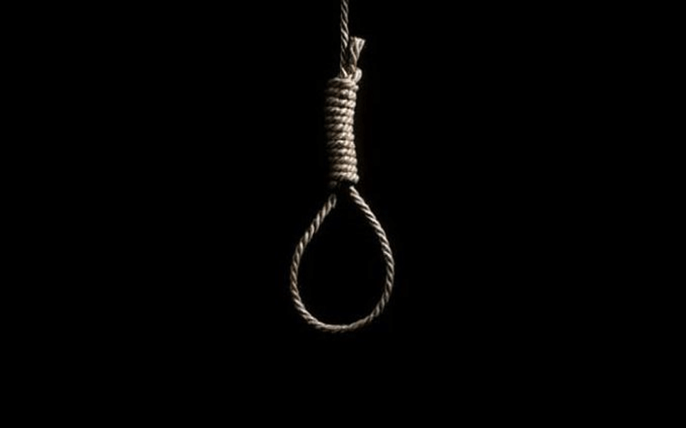 Teacher hangs self in classroom after Teachers’ Day