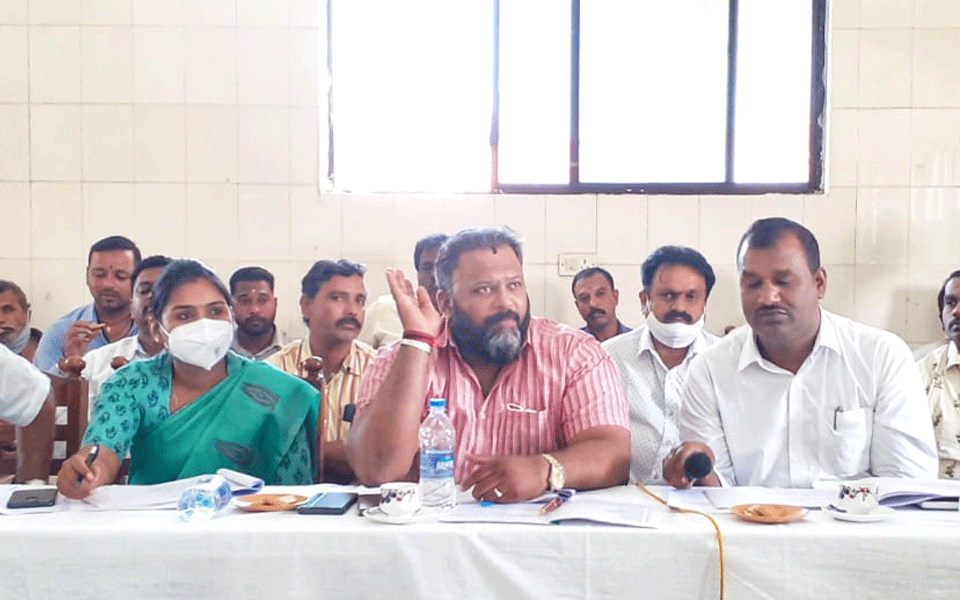 Karnataka: BJP MLA wants Health Minister Sudhakar to apologise for his remarks over Buddhism