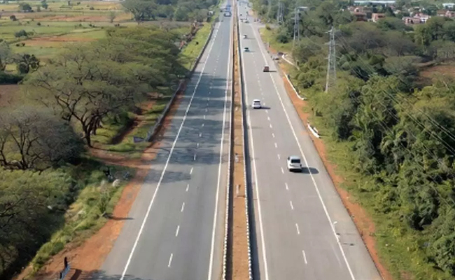Karnataka: Home Department asks motorists to drive on highways with caution to avoid robbery