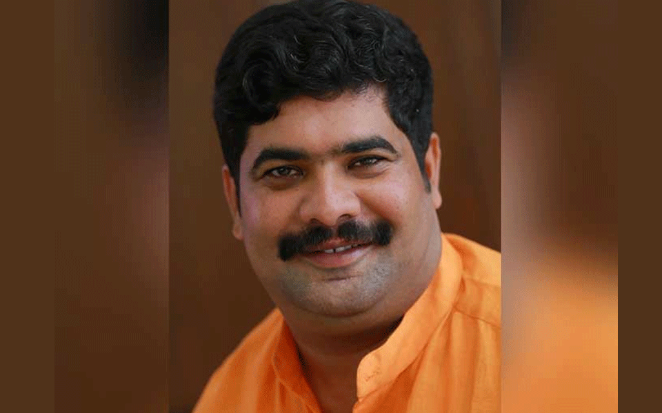 HC notice to Mangaluru South MLA Vedavyas Kamath