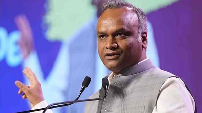 Priyank Kharge’s call to ban RSS activities on government premises sparks social media spat with BJP