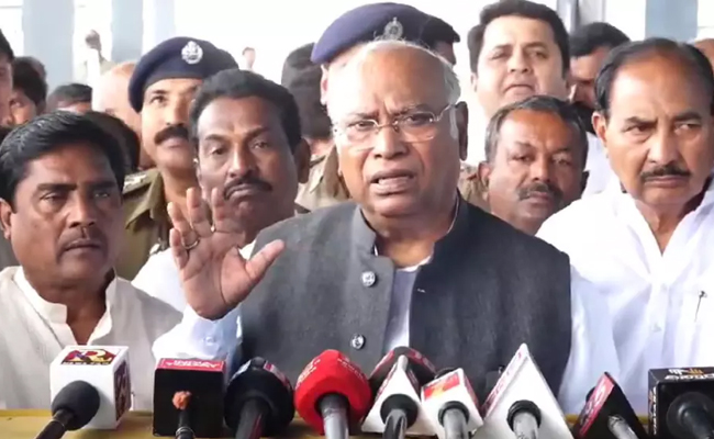 Congress chief Kharge to attend party meeting on Jan 10 in Delhi in view of LS polls