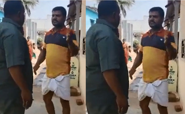 Man in Koppal refuses to pay electricity bill, hits GESCOM staff with footwear; video viral