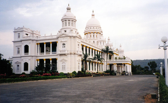 Lalitha Mahal Palace Hotel in Mysuru to be handed over to private firms; state govt to call tenders