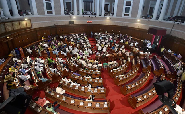 Oppn slams Cong govt as ministers skip Legislative Council for protest