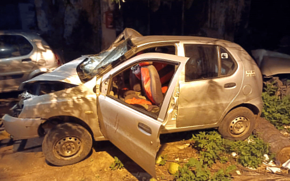 Mandya | Car–Auto Rickshaw Collision: Three dead, two grievously injured