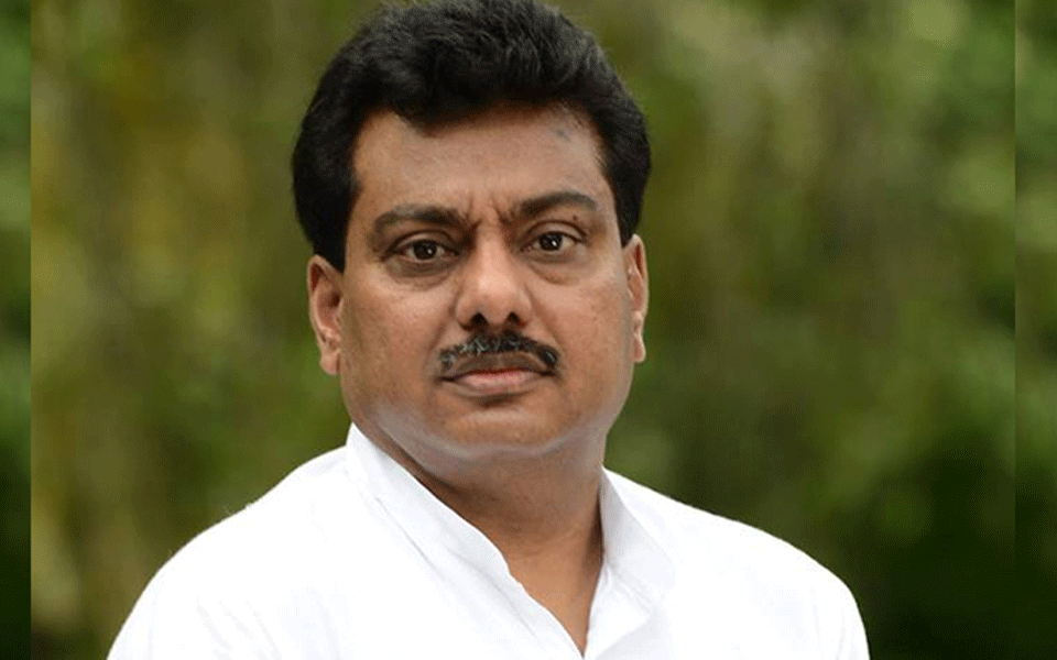 Case against TV channels telecasting false news: MB Patil