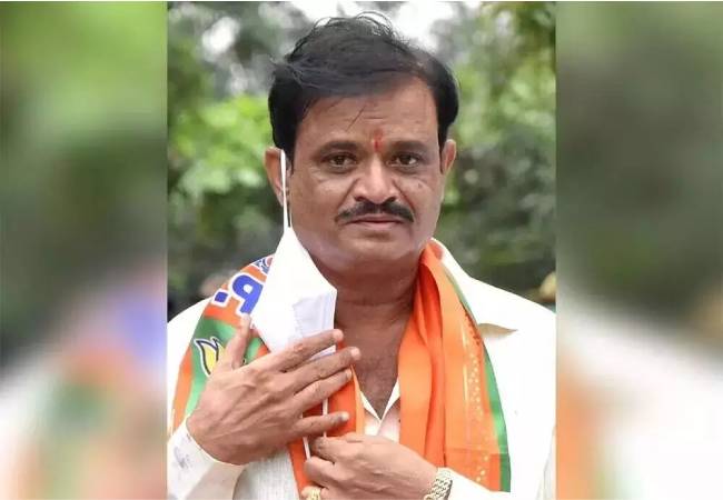 ‘No justice from police’: Woman files gang rape case against MLA Munirathna with BJP leaders