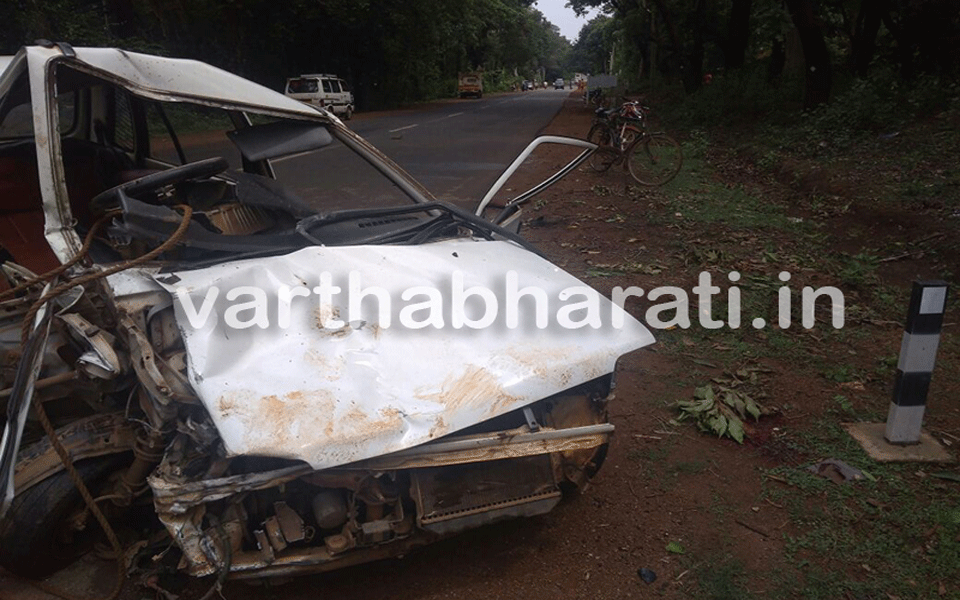 Sagar: Car crashes, Kills Pedestrian