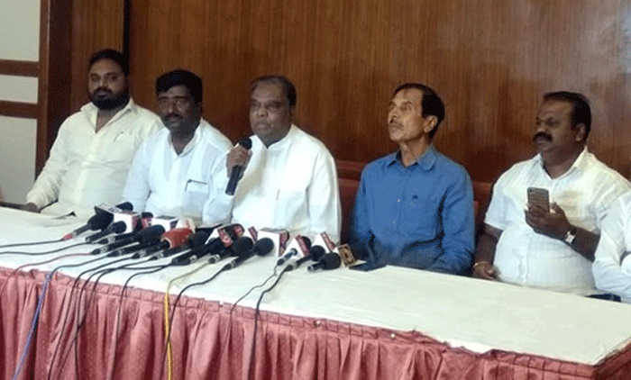 Having three Deputy CMs 'unconstitutional': BJP MP V Srinivas Prasad