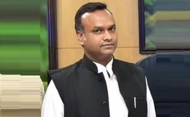 K'taka govt holding consultations on measures for responsible use of AI, social media: Minister