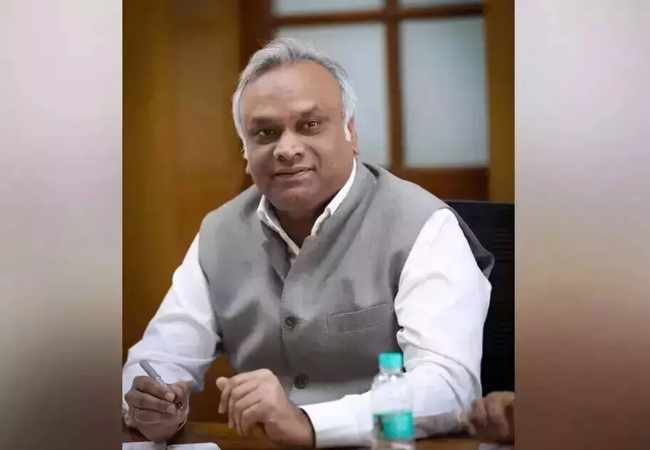 Firms being arm-twisted to divert investment from Karnataka: Priyank Kharge