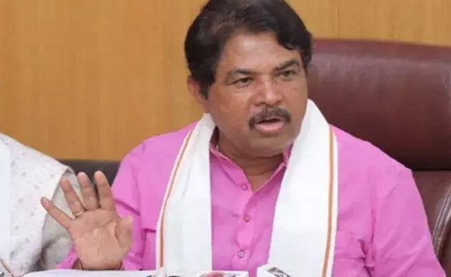 BJP demands excise minister's resignation after officer caught taking Rs 25 lakh bribe