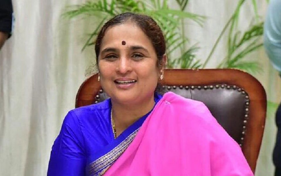 Retired IAS officer Ratna Prabha joins BJP, says want to ‘work for the people’