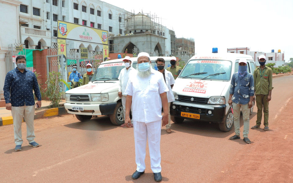 Bidar: Shaheen Institute launches free ambulance service with oxygen in fight against COVID