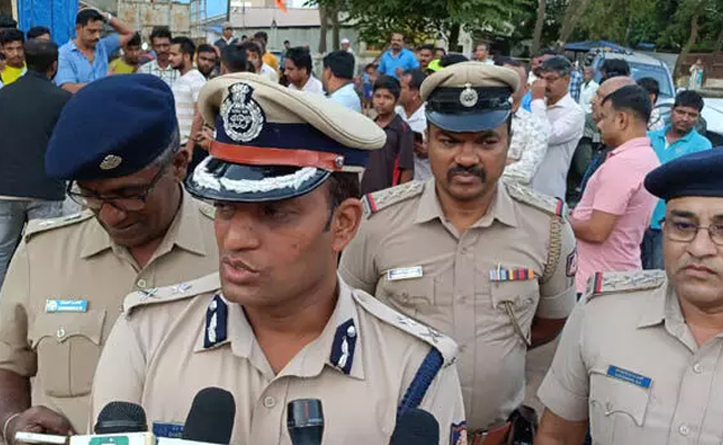 Action will be taken against Dharwad protesters who clashed with cops: Police Commissioner