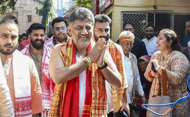 BJP hatching Op Lotus, alleges Shivakumar as 2 held for trying to bribe Odisha Cong MLAs