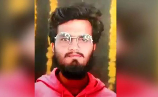 Youth dies after chicken bone gets stuck in throat at birthday feast in Shivamogga