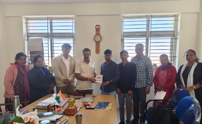 SIO Karnataka delegation flags RTE violations in KPS ‘Magnet’ school merger