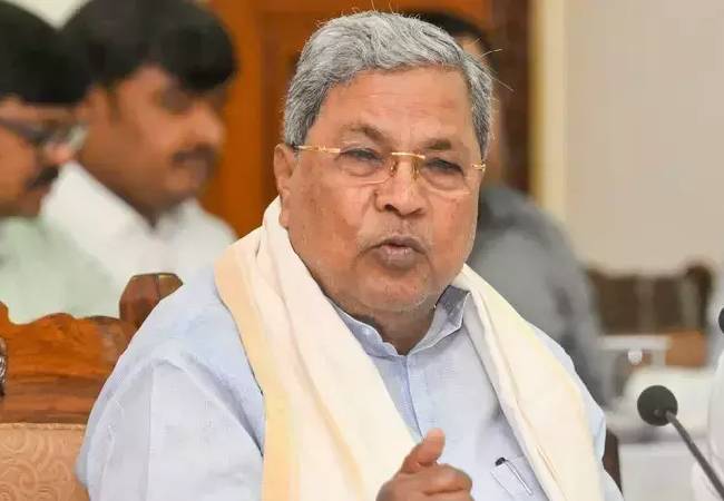 Bengaluru stampede: CM increases compensation from Rs 10 lakh to Rs 25 lakh for kin of deceased