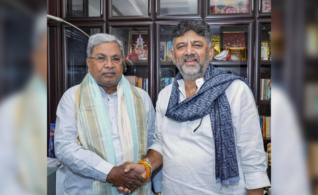 Siddaramaiah congratulates Shivakumar on completing six years as Cong state chief