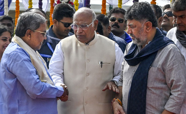 Ready to face no-confidence motion, says Karnataka CM Siddaramaiah