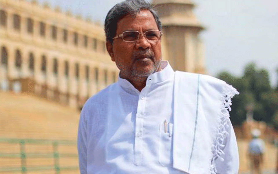Siddaramaiah rules out possibility of becoming CM now, says seat not vacant